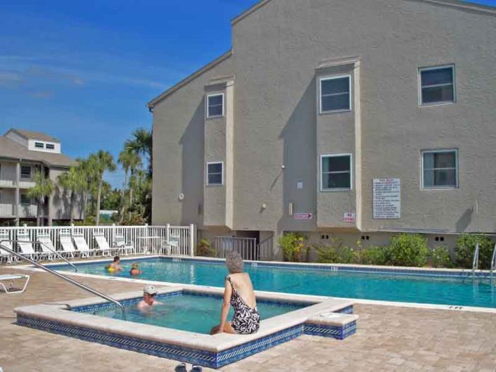 Pelican Landing Condo D204 Manasota Key Realty
